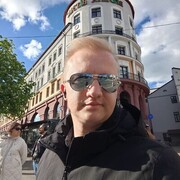  ,   John, 30 ,   ,   , c , 