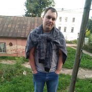  ,  Alexey, 32