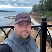  ,  Pavel, 31