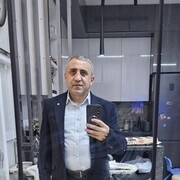  ,   Giorgi, 37 ,   ,   