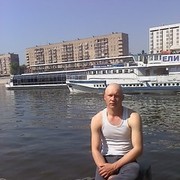  ,  VIKTOR, 33