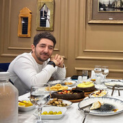  ,  Hasan, 31