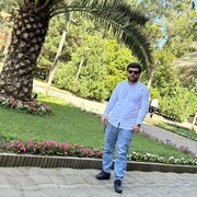  ,  Tornike, 28