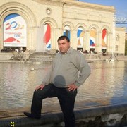  ,   Artur, 49 ,     , c 