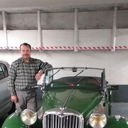  ,   Andrei, 54 ,   c 