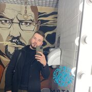  ,   Person, 32 ,   , 