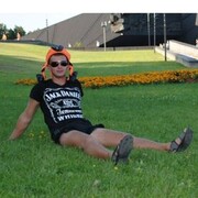  ,  Alex, 37
