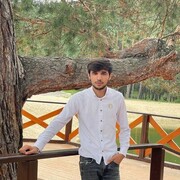  ,  Ali, 27