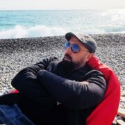  ,   Ali, 44 ,   ,   