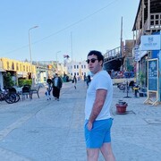  ,   Narek, 36 ,   ,   