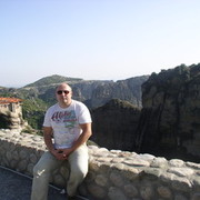  ,   Grek, 49 ,   