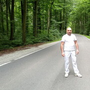  Floridsdorf,   Ashot, 45 ,   ,   