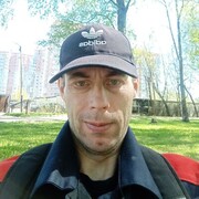  ,  Oleg, 40