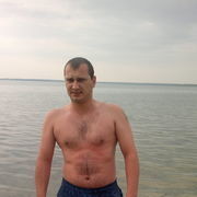  --,   Artem, 40 ,   