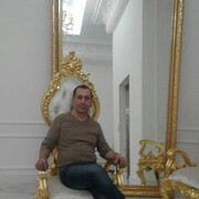  ,   Artur, 52 ,   ,   
