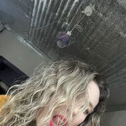  ,   Elena, 37 ,   ,   