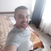 ,   Ruslan, 33 ,   ,   , c 