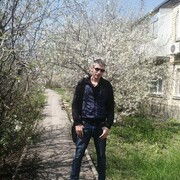  ,  Roman, 40