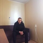  ,   Armen, 43 ,   ,   