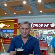  ,   Rusik Ruslan, 44 ,     , c 