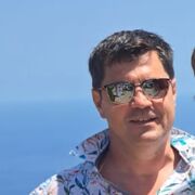  ,  Dorin, 48