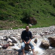  ,   Zak, 42 ,  