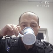  ,   Vezlivue, 49 ,     , c 