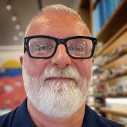 ���������� Tower, ���� ������� Liam James, 64 ����, ������������ ��� ����� � ���������, c�������� ���������