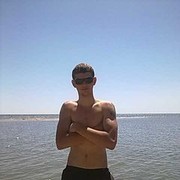  ,   Maxim, 37 ,   ,   , c 