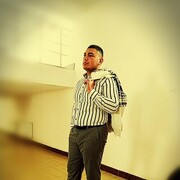  ,  Leon, 30