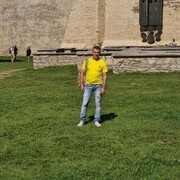  --,   Yrriy, 44 ,   ,   , c , 