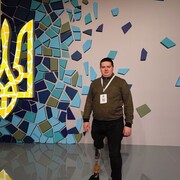  ,  Serhii, 32