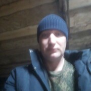  ,   Wolf, 33 ,   ,   