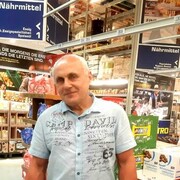  ,   Waldemar, 64 ,   c 