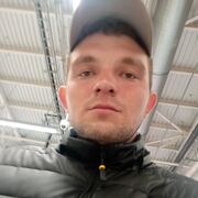  ,   Maxim, 25 ,   ,   