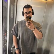  -,   David, 30 ,   ,   , c 