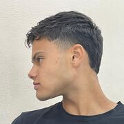 -,  Gustavo rei, 25