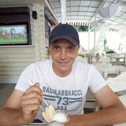  ,  Vlad, 40