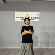 Hong Kong,   , 23 ,   ,   , c 