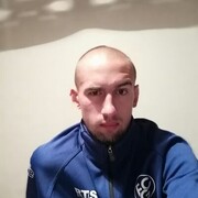 ,   Alexander, 32 ,   ,   
