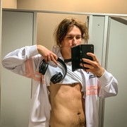  ,   VictorAvokdo, 31 ,   ,   , c 