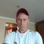  ,   Kosta, 38 ,   c 