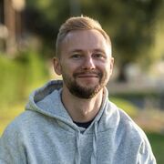  ,  Vitalij, 31