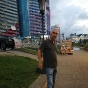  ,   Garri, 51 ,   ,   