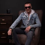  ,   Maxim, 39 ,   ,   