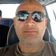  ,  Hamid, 44