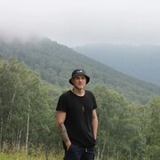  ,   Igor, 33 ,   