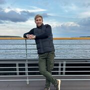 ���������� ������������, ���� ������� Maxim, 34 ����, ������������ ��� ����� � ���������, c�������� ���������