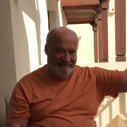 -,   Andrew, 60 ,     , c 