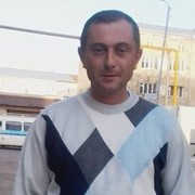  ,   Mel, 44 ,   